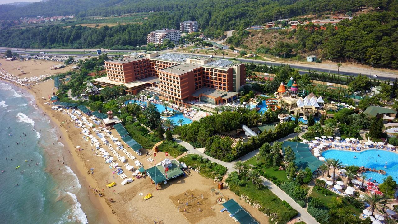 AQI Pegasos Royal 5* - 8 дни в Анталия - Турската ривиера Ви очаква с полет от София 2026
